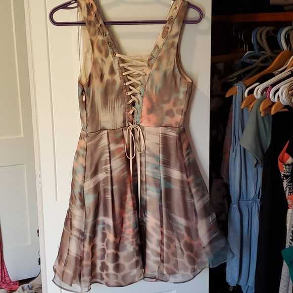 Bebe dress - Picture 2 of 3